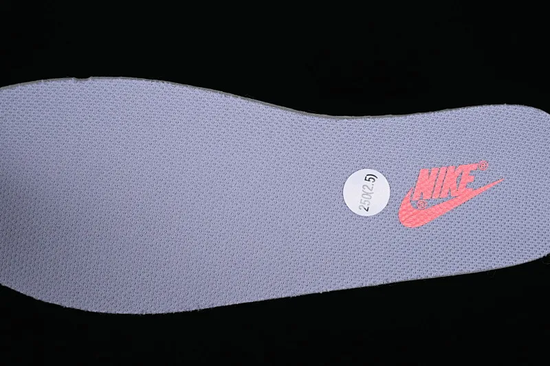 All categories Nk SB Dunk Series Nk SB Dunk Low Low-top sneakers CS version Nk Dunk Low Bubble Jellyfish Simple and refreshing Raspberry White SB strap low-top casual sneakers DD1503-500